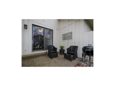 10203 Edelweiss Cir, Shawnee, KS 66203 - photo 6