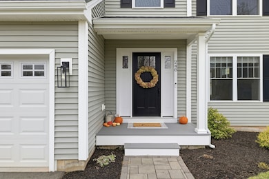 248 Maple Hill Ave, Newington, CT 06111 - photo 2