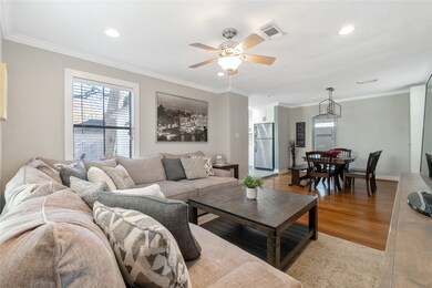 2616 Columbia St, Houston, TX 77008 - photo 5