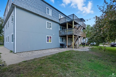 612 S Walnut St, Ogden, KS 66517 - photo 2