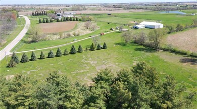 4423 SE Powers Dr, Runnells, IA 50237 - photo 3