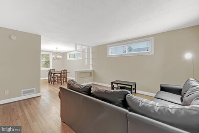 3421 Fleetwood Ave, Baltimore, MD 21206 - photo 7