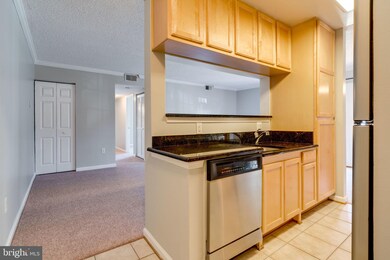 15570 Horseshoe Ln, Woodbridge, VA 22191 - photo 6