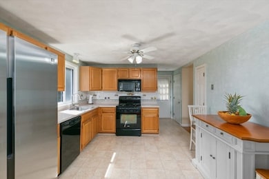 42 Brentwood Rd, Methuen, MA 01844 - photo 6