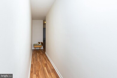 383 Lakeside Rd unit 103, Ardmore, PA 19003 - photo 3