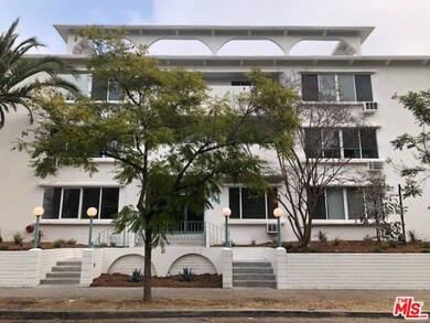 114 S Gramercy Place unit 108, Los Angeles, CA 90004 - photo 6