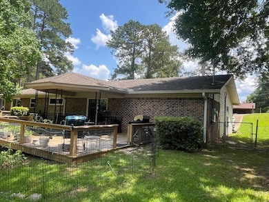 903 Tower Dr, Laurel, MS 39440 - photo 4