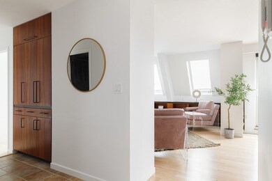 Bay Square unit PH5, Cambridge, MA 02139 - photo 3