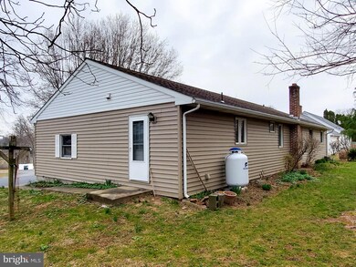 65 Ream Rd, Ephrata, PA 17522 - photo 5