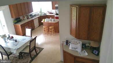 9305 Rustic Breeze Ct, Bristow, VA 20136 - photo 4