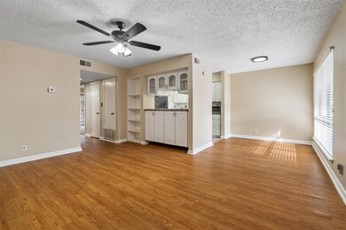 500 E Riverside Dr unit 155, Austin, TX 78704 - photo 4