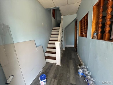 5875 Lotus Ave, Saint Louis, MO 63112 - photo 2