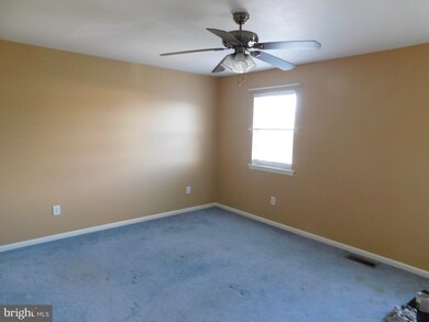 1270 Fredrick Blvd unit 14A, Reading, PA 19605 - photo 5