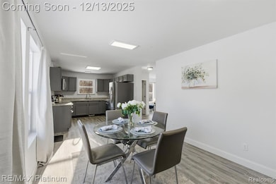 2424 Fisher Rd, Howell, MI 48855 - photo 7