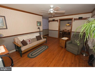 1619 N 5th St, Perkasie, PA 18944 - photo 4