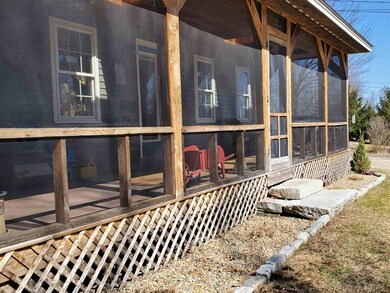 19 Hoyt Rd, Goffstown, NH 03045 - photo 5