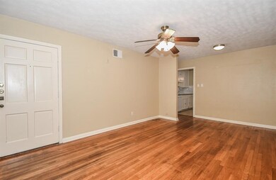 1741 Woodcrest Dr, Houston, TX 77018 - photo 6