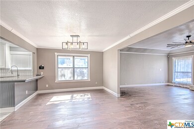 1402 Hawk Trail, Copperas Cove, TX 76522 - photo 6