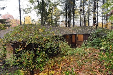 30 Hitching Post Rd, Amherst, MA 01002 - photo 2