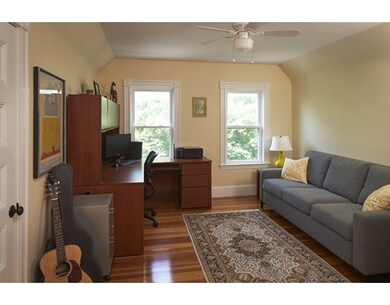 46 Magnolia St unit B, Arlington, MA 02474 - photo 7