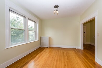 5 Verndale St unit 2, Brookline, MA 02446 - photo 6