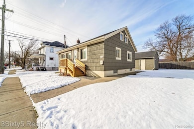 314 Half St, Monroe, MI 48161 - photo 3