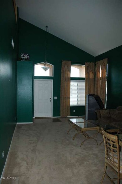 Formal Living/Dining w/Vaulted Ceilings