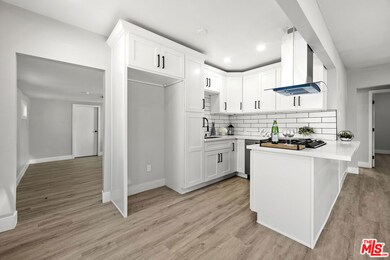 13332 S Oleander Ave, Compton, CA 90222 - photo 6