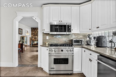 165 Swaim Ave, Staten Island, NY 10312 - photo 7