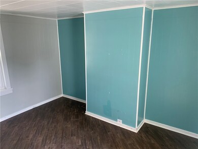 102 Cort St, West Newton, PA 15089 - photo 6