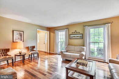 1425 Powells Tavern Place, Herndon, VA 20170 - photo 5