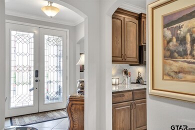 1105 Laurelwood Dr, Tyler, TX 75703 - photo 6