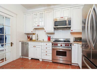 Kitchen. Fully renovated with top of the line appl