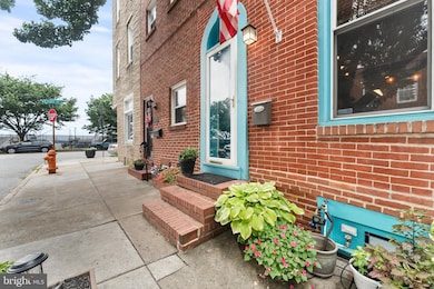 1472 Reynolds St, Baltimore, MD 21230 - photo 3