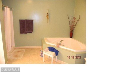 7530 Leedstown Rd, Colonial Beach, VA 22443 - photo 5