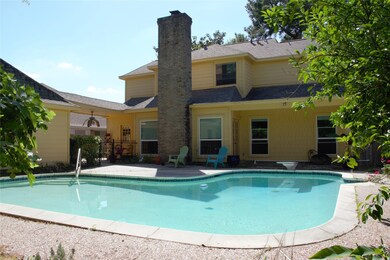 7222 Birchtree Forest Dr, Houston, TX 77088 - photo 2