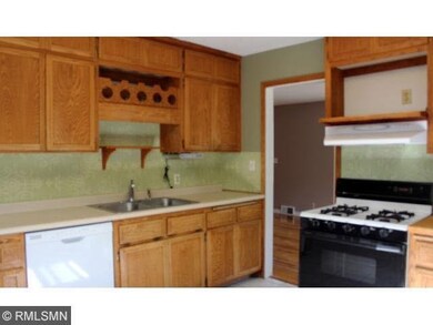 8308 Harriet Ave S, Bloomington, MN 55420 - photo 6