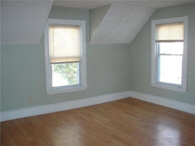 45 Mildred St, South Portland, ME 04106 - photo 2