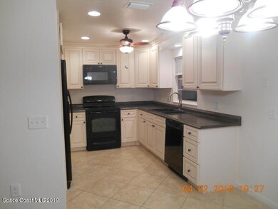 40FF5855-2725-432E-ADE6-39636D55592F