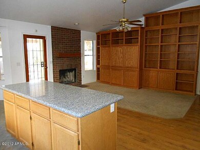 023-422088 - Kitchen Island and Family R
