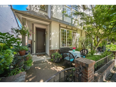 11219 SW Barber St, Wilsonville, OR 97070 - photo 2