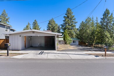 20096 Mcclellan Rd, Bend, OR 97702 - photo 3