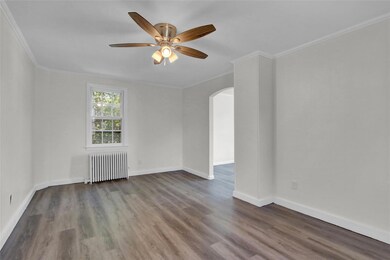 10 Valentine St, Glen Cove, NY 11542 - photo 6