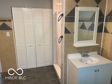 1701 S 9th Ave, Beech Grove, IN 46107 - photo 4