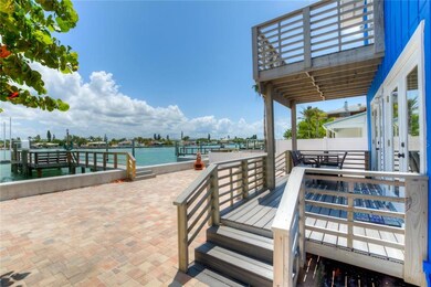 8135 Bayshore Dr, Treasure Island, FL 33706 - photo 7
