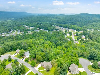 42 Roundtree Ct - MLS-Photos-3