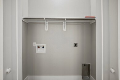 511 Winding Way, Fredericksburg, TX 78624 - photo 3