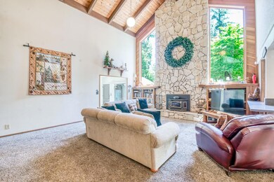 39145 Checkerbloom Ln, Shaver Lake, CA 93664 - photo 6