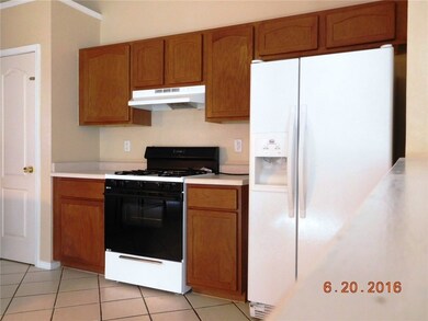 14200 Desert Sage Dr, Horizon City, TX 79928 - photo 5