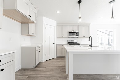 993 N 3620 W unit 264, Lehi, UT 84043 - photo 2